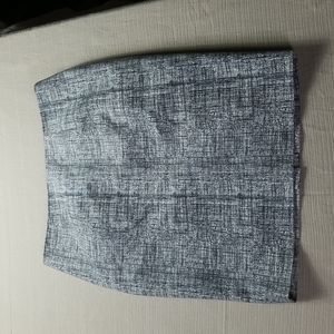 Katherine Barclay size 6 skirt